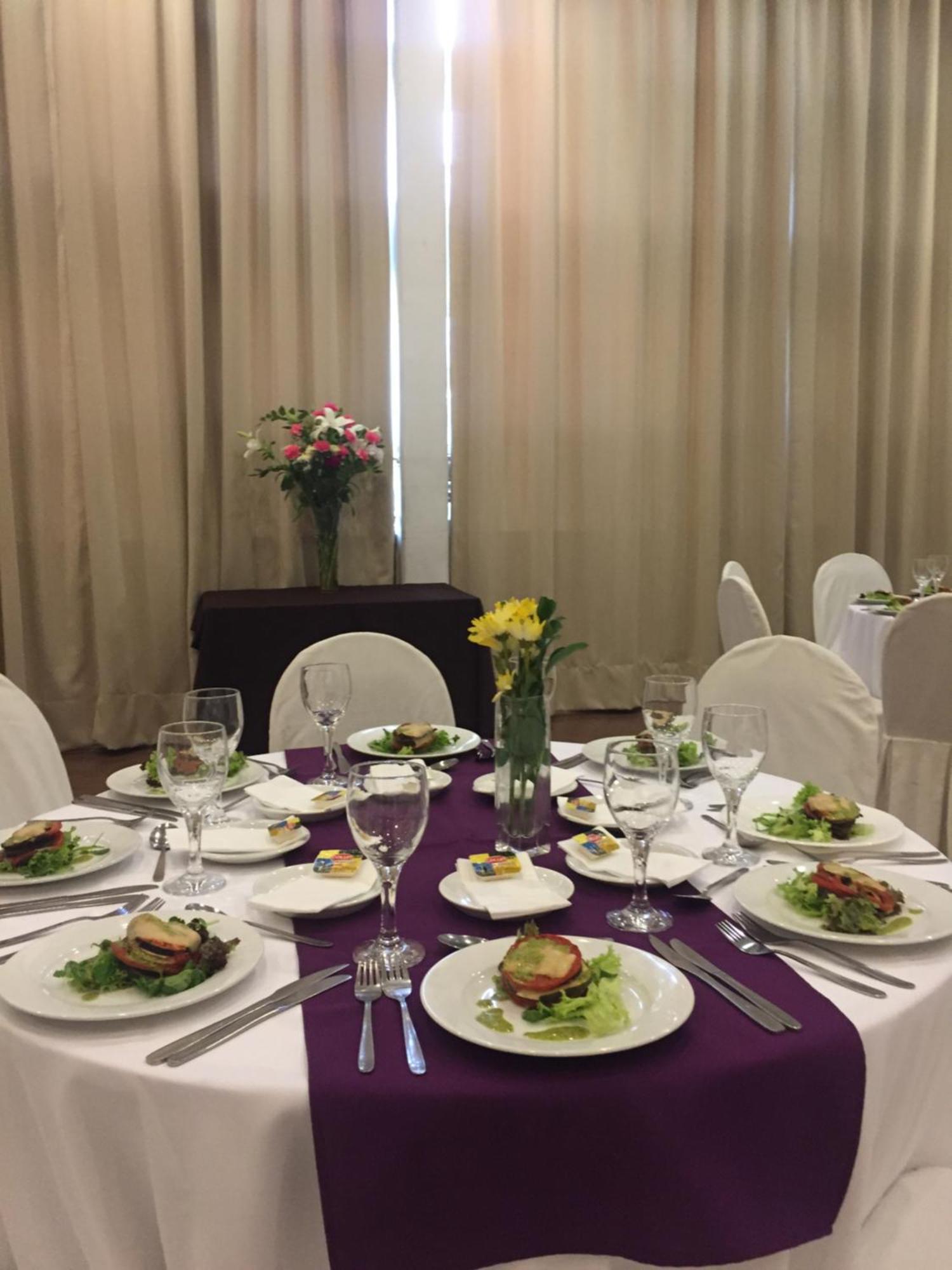 Hotel Nippon Y Centro De Eventos Santiago de Chile Zewnętrze zdjęcie